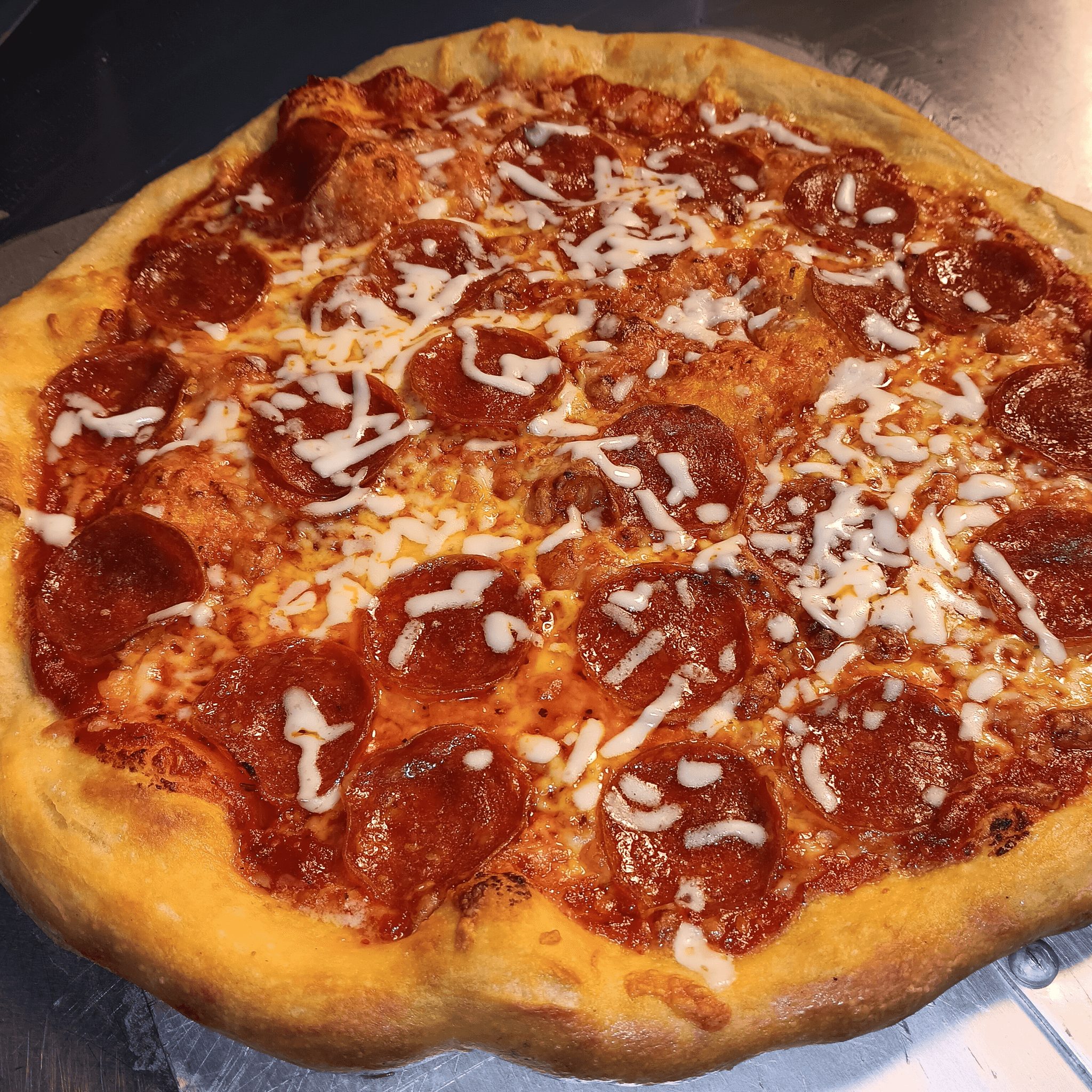 Regular Pizza.