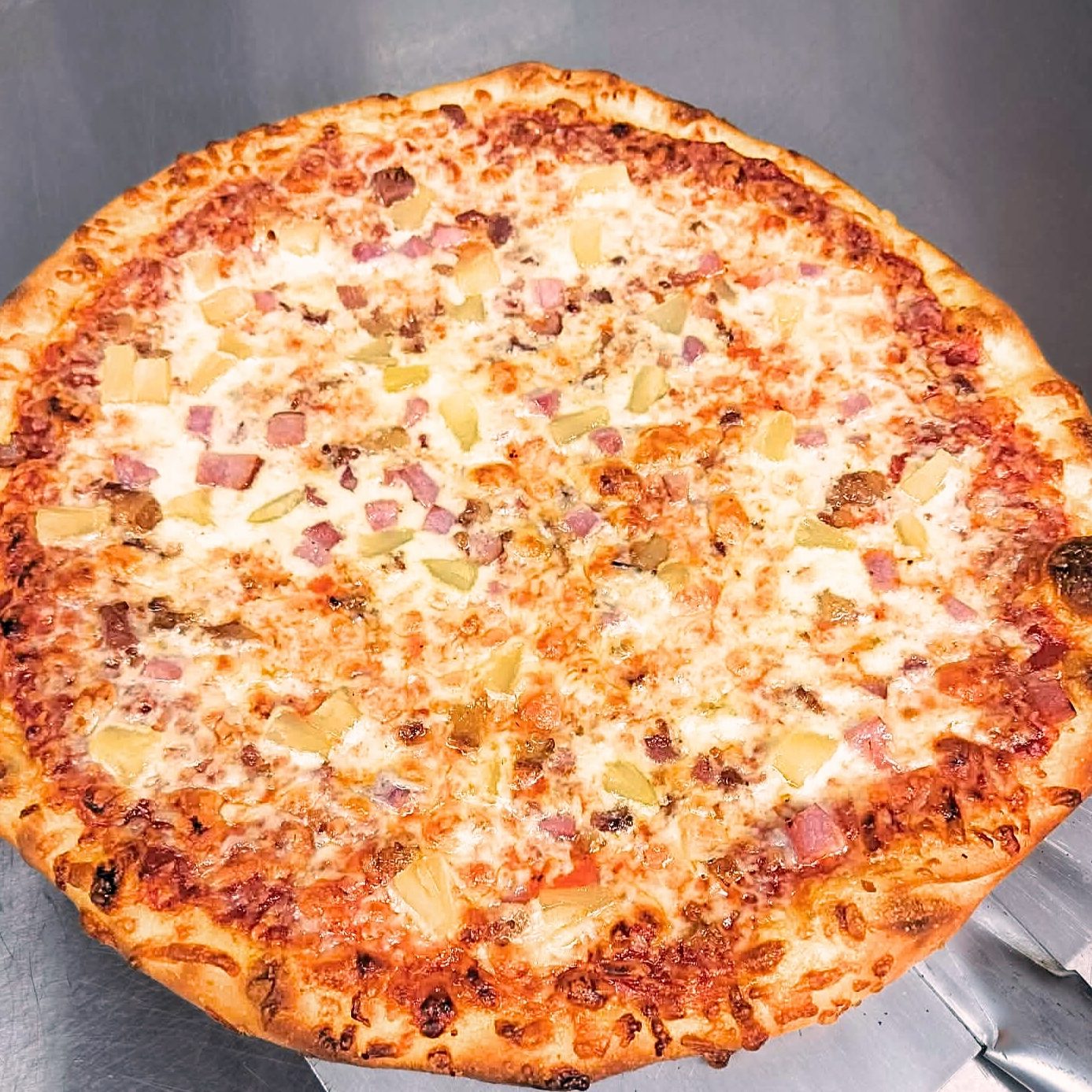 Large Pizza.